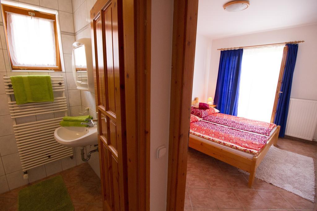 Relax Apartment House ザラカロシュ 部屋 写真
